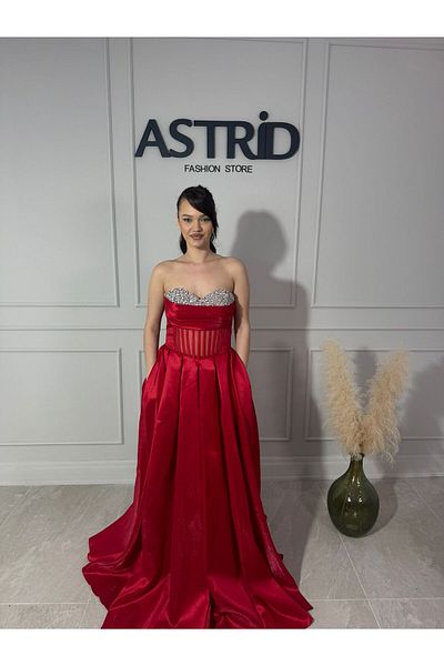 ASTRID FASHION STORE Rochie Ruby lungă tip corset aplicații pietre la bust și buzunare