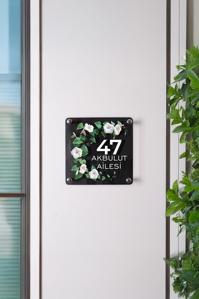 Morimora Kişiye Özel Beyaz Çiçekli Kapı İsimliği