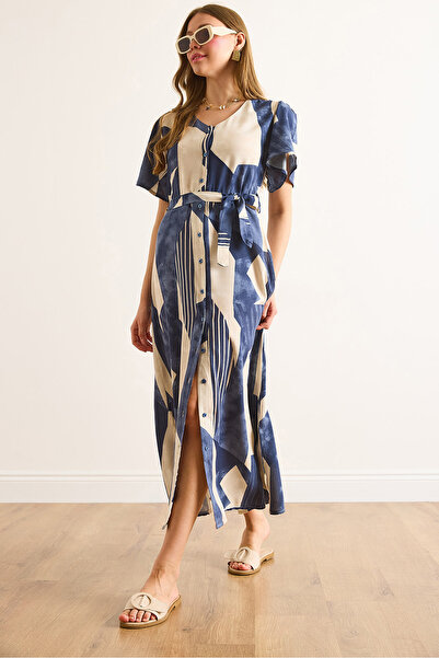 Olalook Kadın Bej Lacivert Düğmeli Kuşaklı Maxi Viskon Gömlek Elbise ELB-19002382