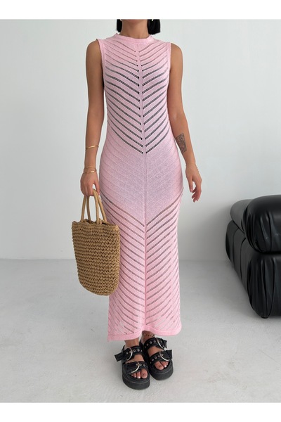 Zenea Πλεκτό φόρεμα παραλίας με σχισμή που ταιριάζει στο σώμα - ροζ