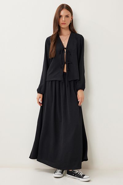 Lovelyİstanbul Lacing Detailed Ayrobin Blouse Skirt Set