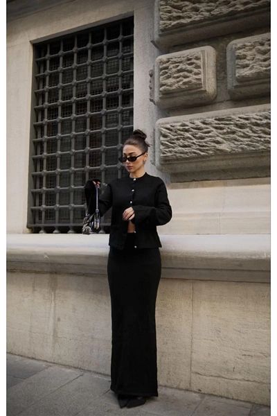 ruum fashions Buttoned Knitwear Double Suit Long Skirt, Crew Neck, Oversize