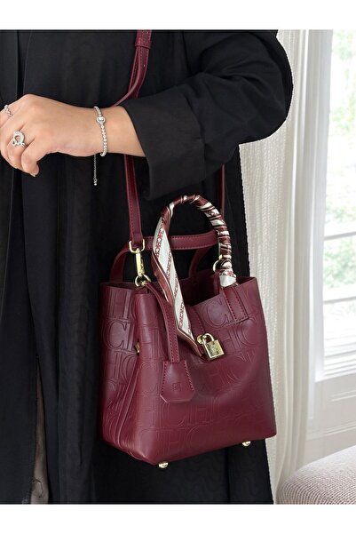 GENERAL شنطة يد من CH هاي كوالتي