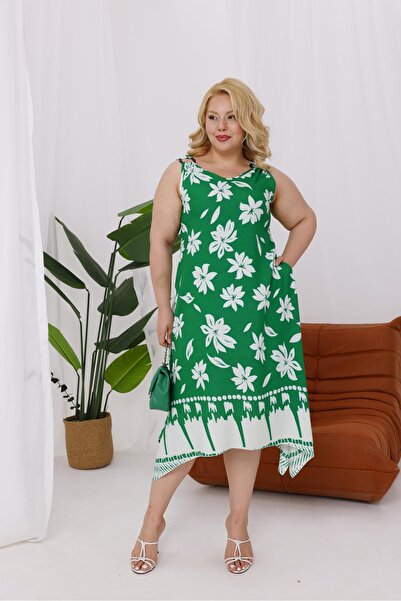 Siyezen Plus Size Asymmetrical Cut Dress with Buckle Detail