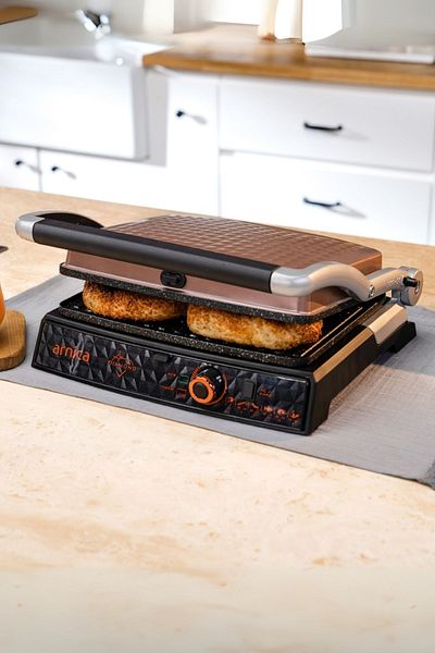 Arnica Diamond Gh26250 -RoseToaster with Granite Grill