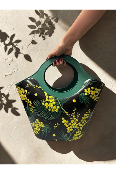 QUTU Blossom Flower Pattern Plastic Beach and Handbag