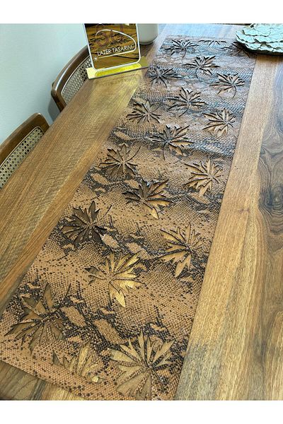 EHA LAZER Light Brown Snake Leather American Service Runner