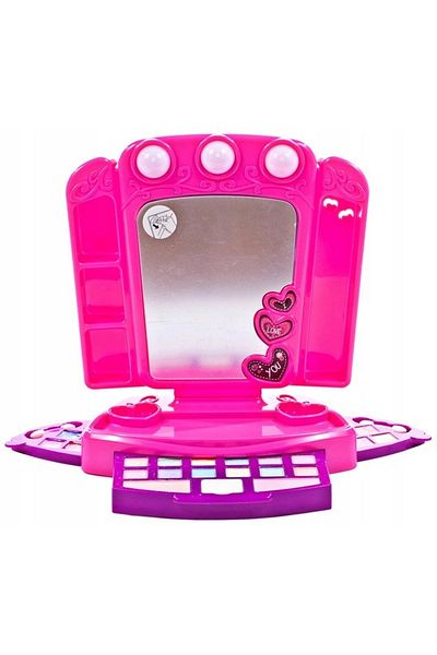 MalPlay Makeup studio with Malplay mirror