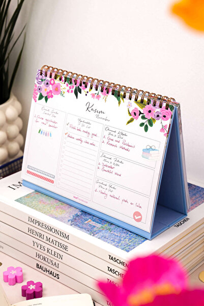 Matt Notebook 2025-2026 16 Aylık Akademik Masaüstü Planlayıcı Takvim Çiçekler