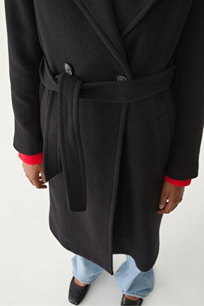 Stradivarius Felt texture coat with belt