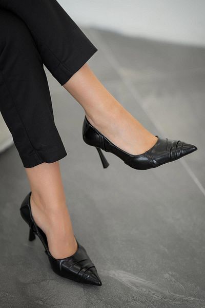 Parponi Elva Pleated Women's Leather Stiletto Black