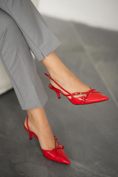 Parponi Bran Buckle Women's Heeled Patent Leather Shoes Red