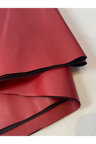 Yiğit Kumaş Red Leather Fabric