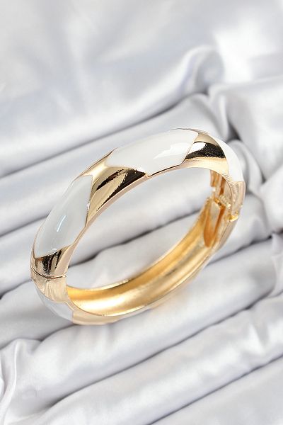 BESKAR Brass White Enameled Baklava Model Gold Color Women's Handcuffs