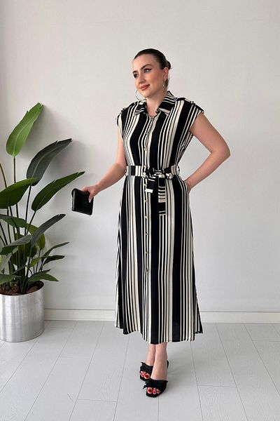 MaziButik Vertical Stripe Lined Dress Black
