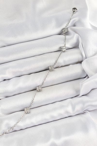 BESKAR 316L Steel Clover Model Silver Color Women's Bracelet