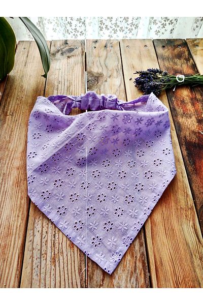 Mufincollection Handmade Lace Cotton Fabric Elastic Bandana – Vintage Triangle Style