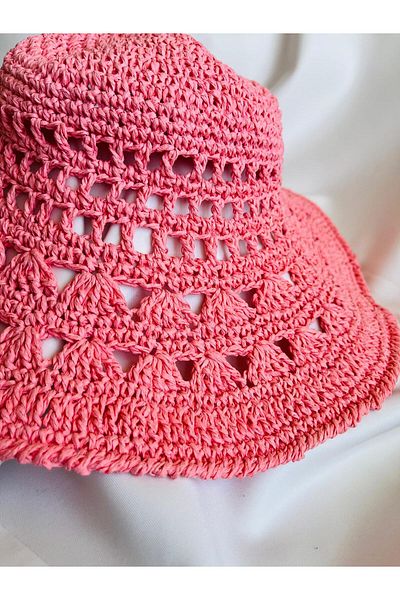 ESDE Pink Colored Hand Knitted Straw Hat