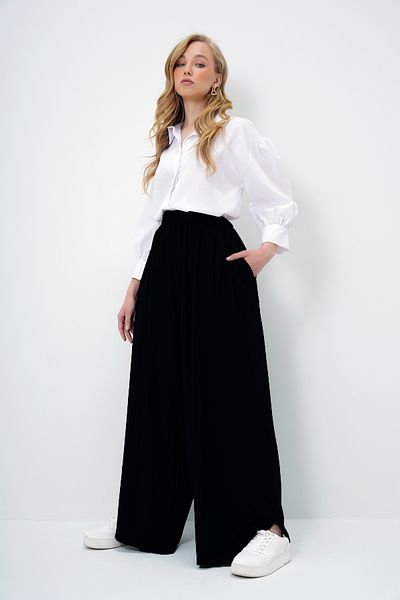 Trend Alaçatı Stili Women's Black Double Pocket Draped Loose Cut Woven Trousers Alc-X13879