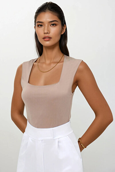 Trend Alaçatı Stili Dámská tmavě béžová blůza se čtvercovým límcem se silným popruhem ALC-X13449