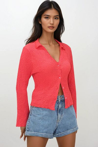 Trend Alaçatı Stili Women's Pomegranate Flower V-Neck Spanish Sleeve Seersucker Summer Shirt Alc-X13459