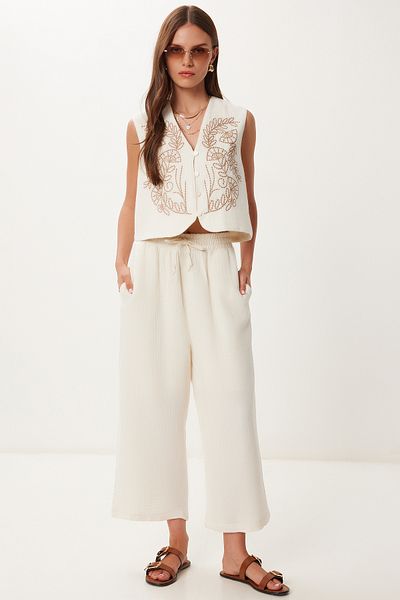 Happiness İstanbul Women's Cream Embroidery Embroidered Linen Vest Pants Suit No00023