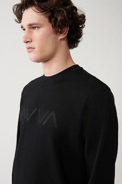 Avva Men's Black Crew Neck Interlock Fabric Printed Sweatshirt A32Y1324