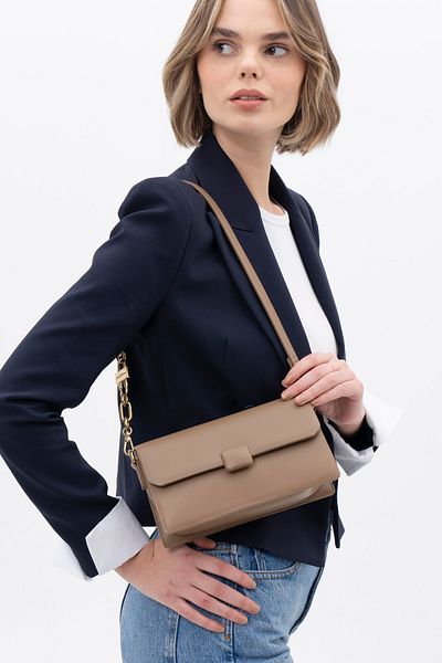 Matthew Cox Women's Shoulder Bag C.Byn1103