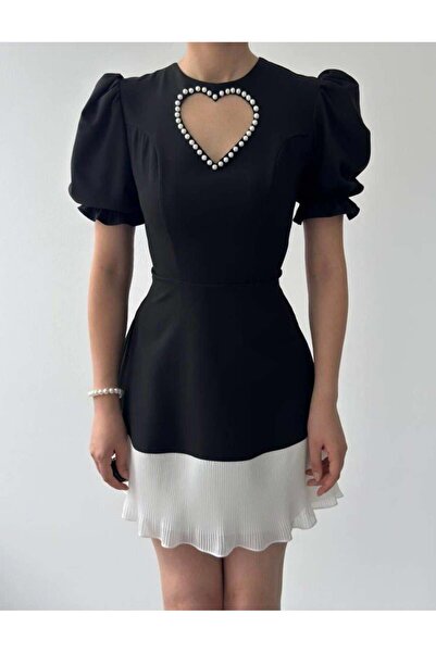 MODA Rochie detaliată Safe Heart