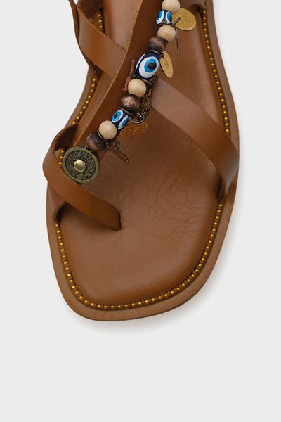 Capone Outfitters Δερμάτινα γυναικεία σανδάλια Elmira με αξεσουάρ