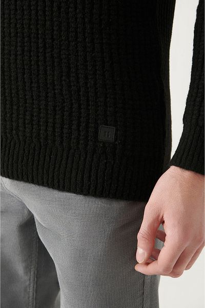 Avva Men's Black Full Turtleneck Textured Knitwear Sweater A22Y5023