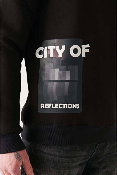 Avva Erkek Siyah Bisiklet Yaka Hologramlı 3 İplik Şardonlu Sweatshirt A22Y1246