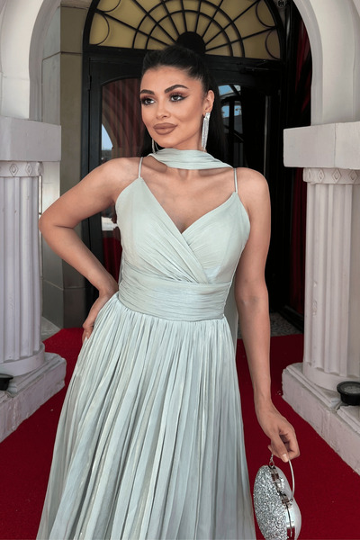 giyimmasalı Kırinkıl Saten Kumaş Askılı Midi Boy Elbise - MİNT YEŞİLİ