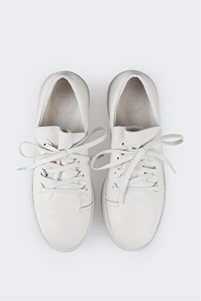 Elle Shoes Ecru Leather Women's Casual Shoes