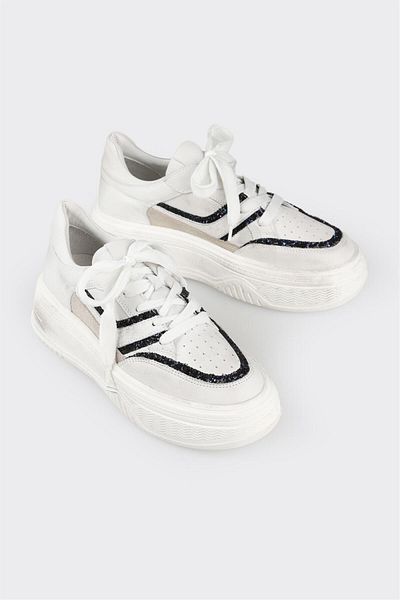Elle Shoes حذاء رياضي نسائي من الجلد الأبيض