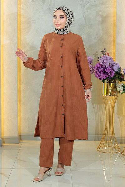 Herita Buttoned Two-piece Set