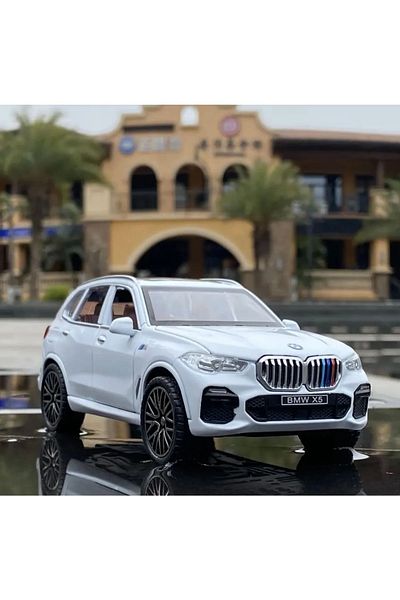 tmtoysandmore X5 حافظة جديدة مع ضوء وصوت موديل معدني أبواب غطاء صندوق الأمتعة المنبثق 1:32 أبيض