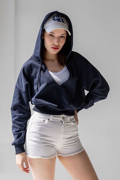 la & vetta Hanorac tricotat crop cu glugă, albastru bleumarin închis