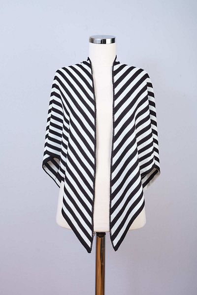 Sebir Moda Striped Triangle Knitwear Shawl