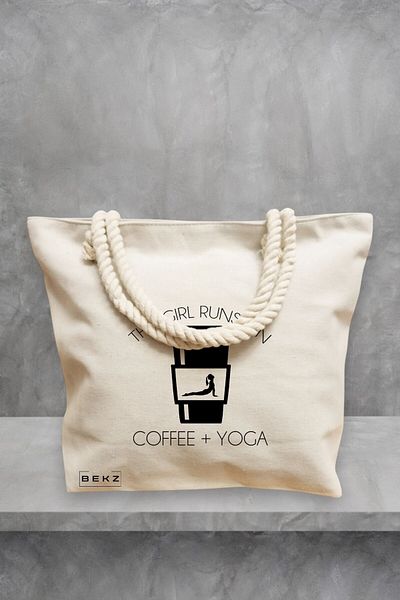 BEKZ Geanta de plaja Yoga This Girl runs on coffe and yoga 2, 40x51 cm, Crem, BEKZ®