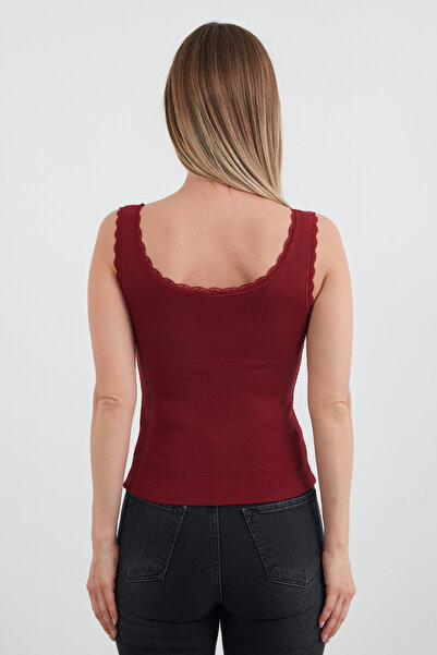 Fulla Moda Basic Lace Strap Body