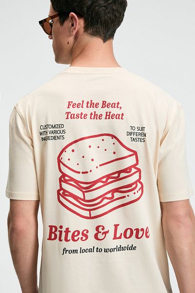 GRIMELANGE Bite Men's Oversize 100% Cotton Printed Round Neck Vanilla T-Shirt