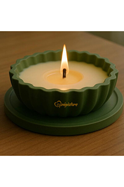 Nigistore Dekoratif 2'li Mum Seti Yeşil - 1 Adet Büyük Mum, 1 Adet Tepsi