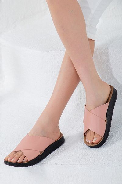 Slipcat Summer House Street Beach Slippers Cross