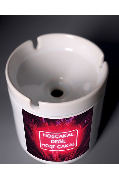 TREND YANKI Porcelain Printed Ashtray