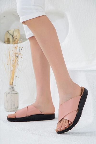 Slipcat Summer House Street Beach Slippers Cross