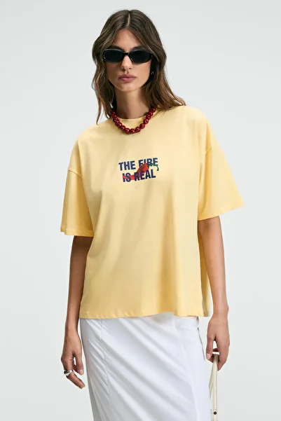 GRIMELANGE Cassiane Women's Crew Neck Short Sleeve Front and Back Printed Regular Yellow T-Shirt