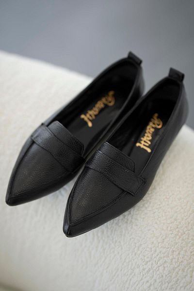 Parponi Mexican Women's Genuine Leather Pointed Ballerinas Black