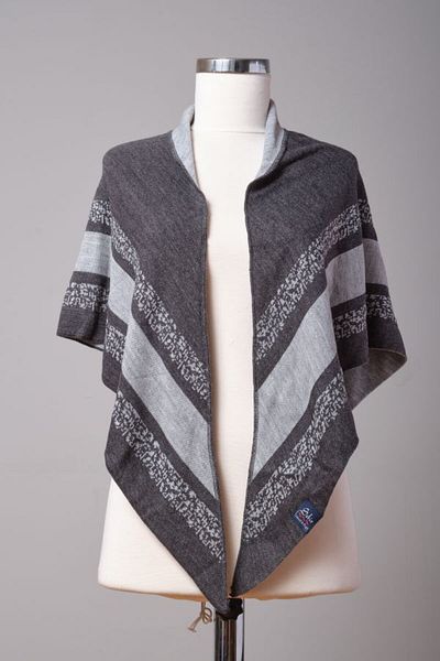 Sebir Moda Triangle Knitwear Shawl - Melted Design