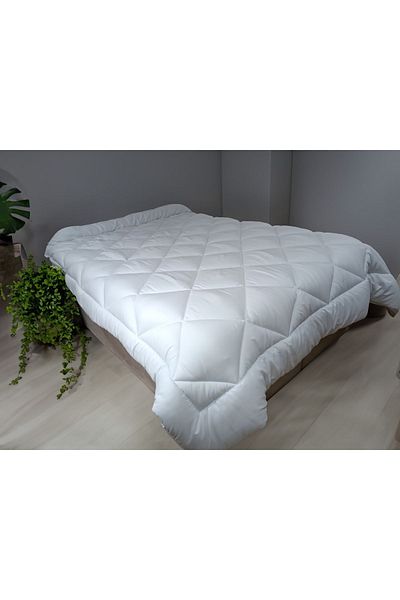 Piyes Home Microfiber Fabric Extra King Size Quilt 240 X 260